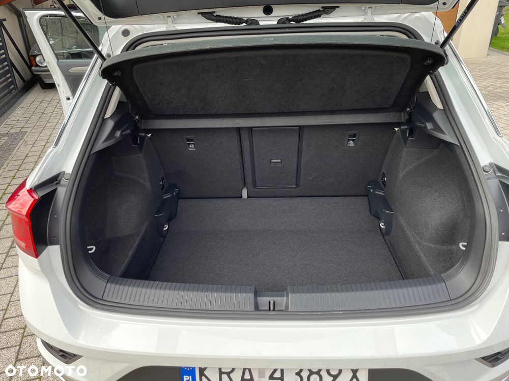 Volkswagen T-Roc - 21