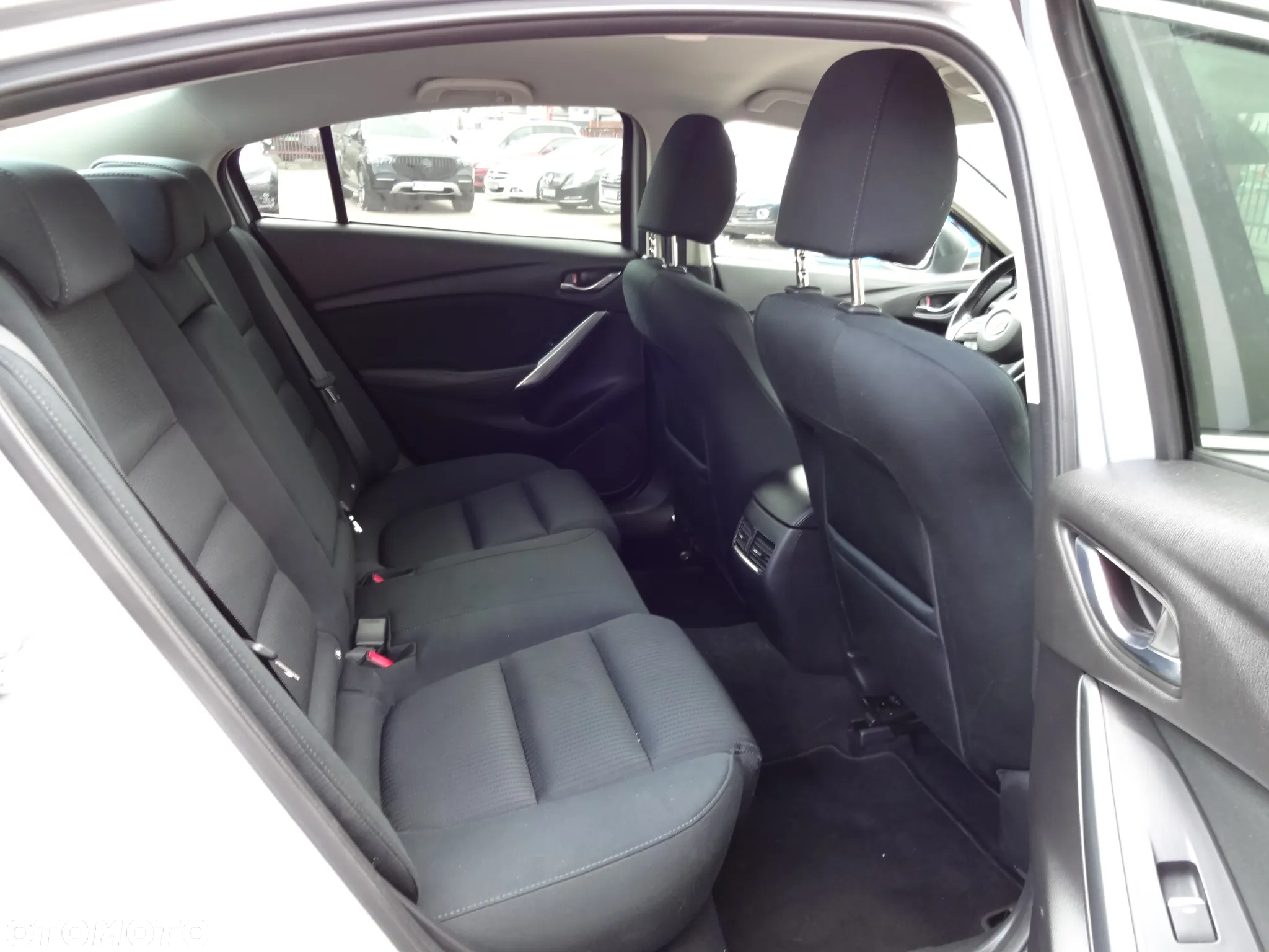 Mazda 6 2.0 Skybusiness - 10