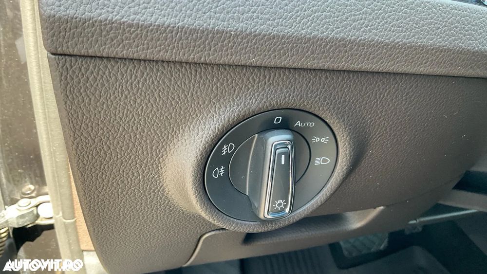 SKODA Superb 2019 — imagine 13