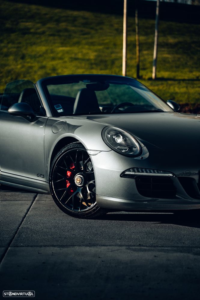 Porsche 911 (991) Carrera 4 GTS PDK - 21