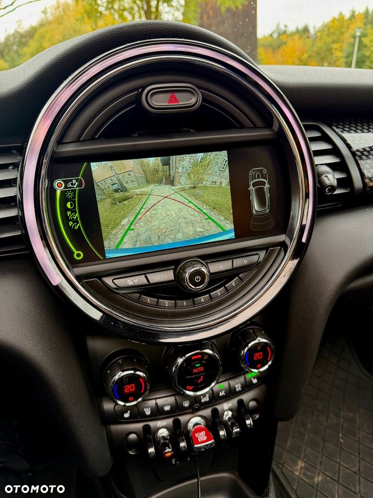 MINI Cooper S - 16