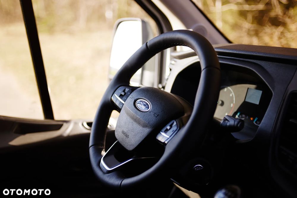 Ford Transit - 23