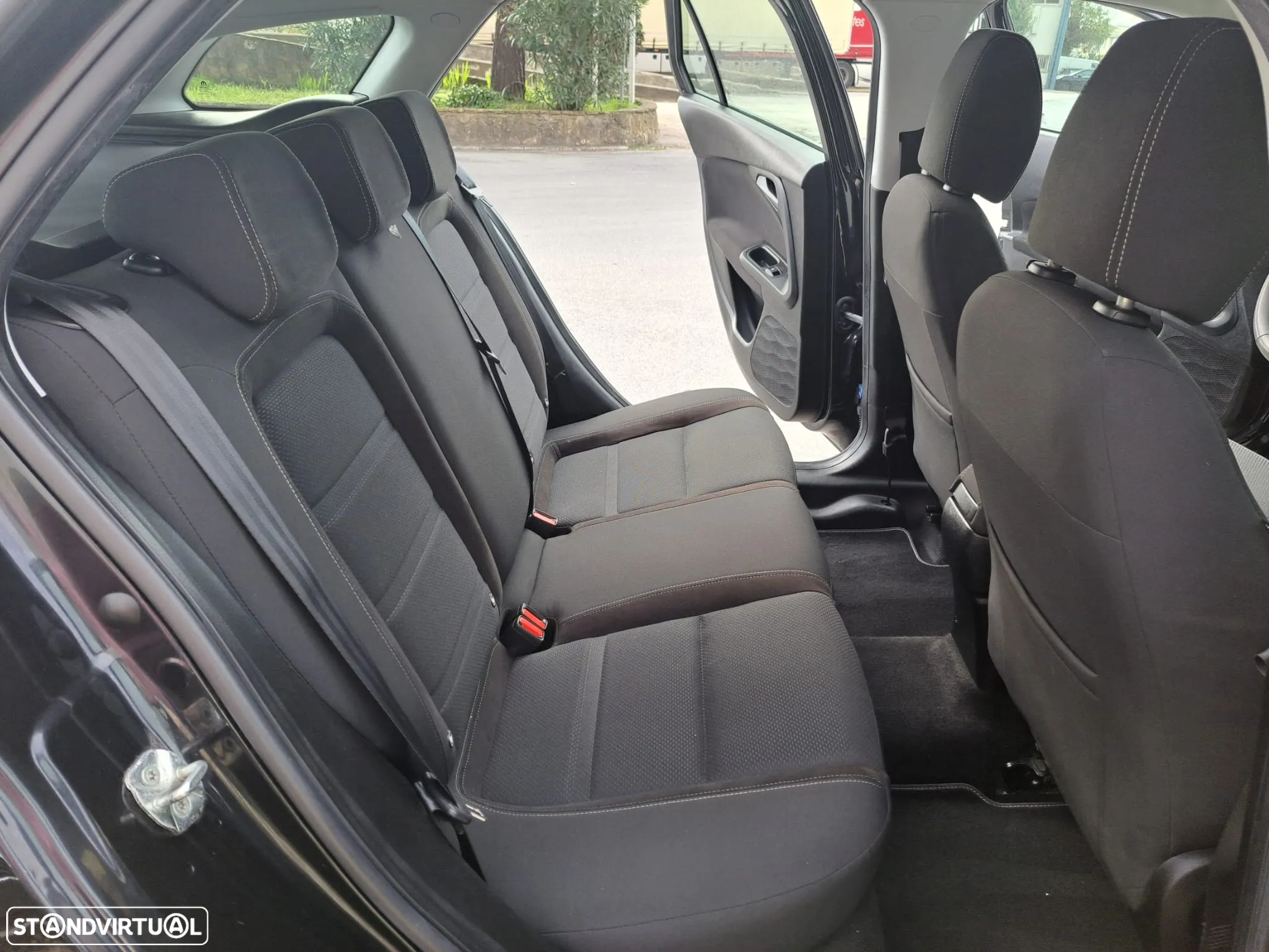 Fiat Tipo Station Wagon 1.3 M-Jet Lounge Tech - 7