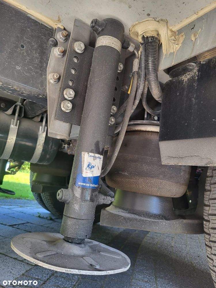 Niesmann-Bischoff 920 - 16