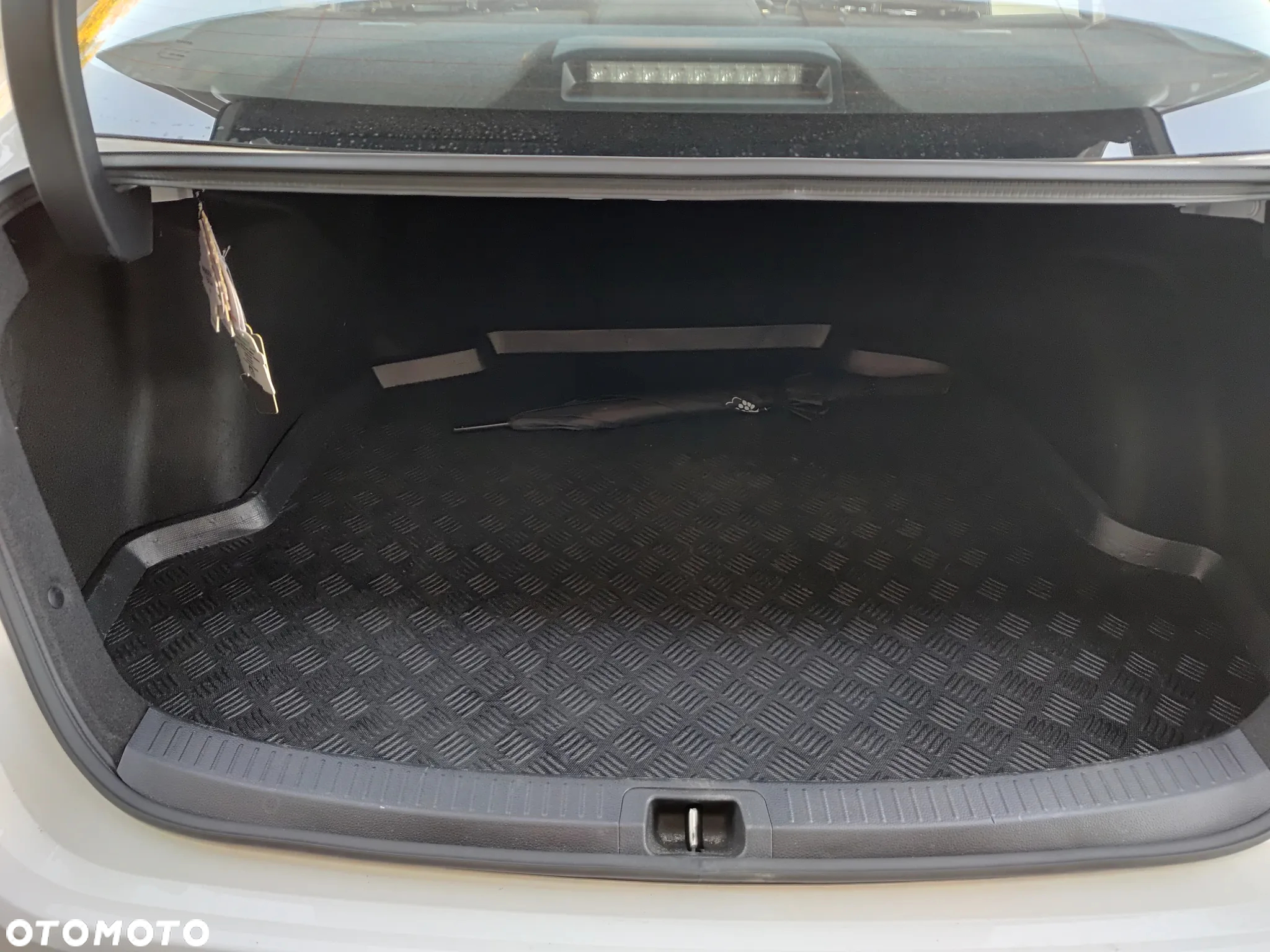 Toyota Corolla 1.6 Comfort - 9