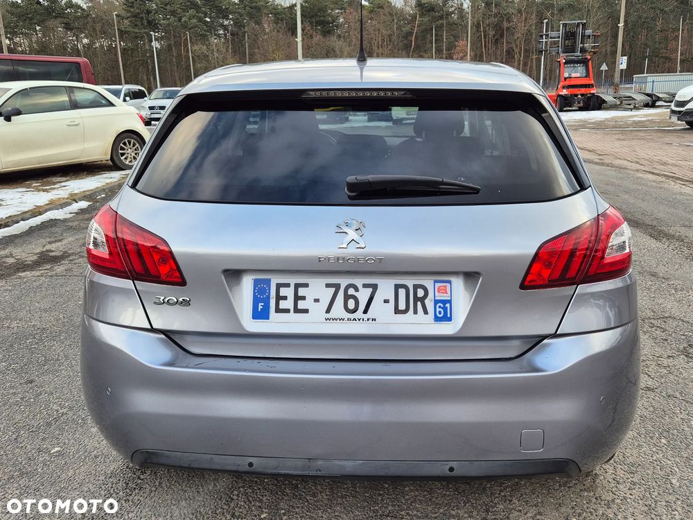 Peugeot 308 PureTech 110 Stop & Start Style - 5