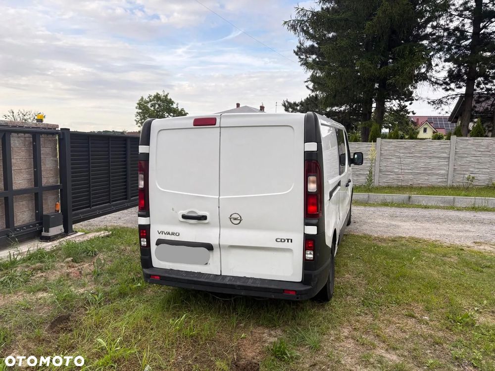 Opel Vivaro - 6