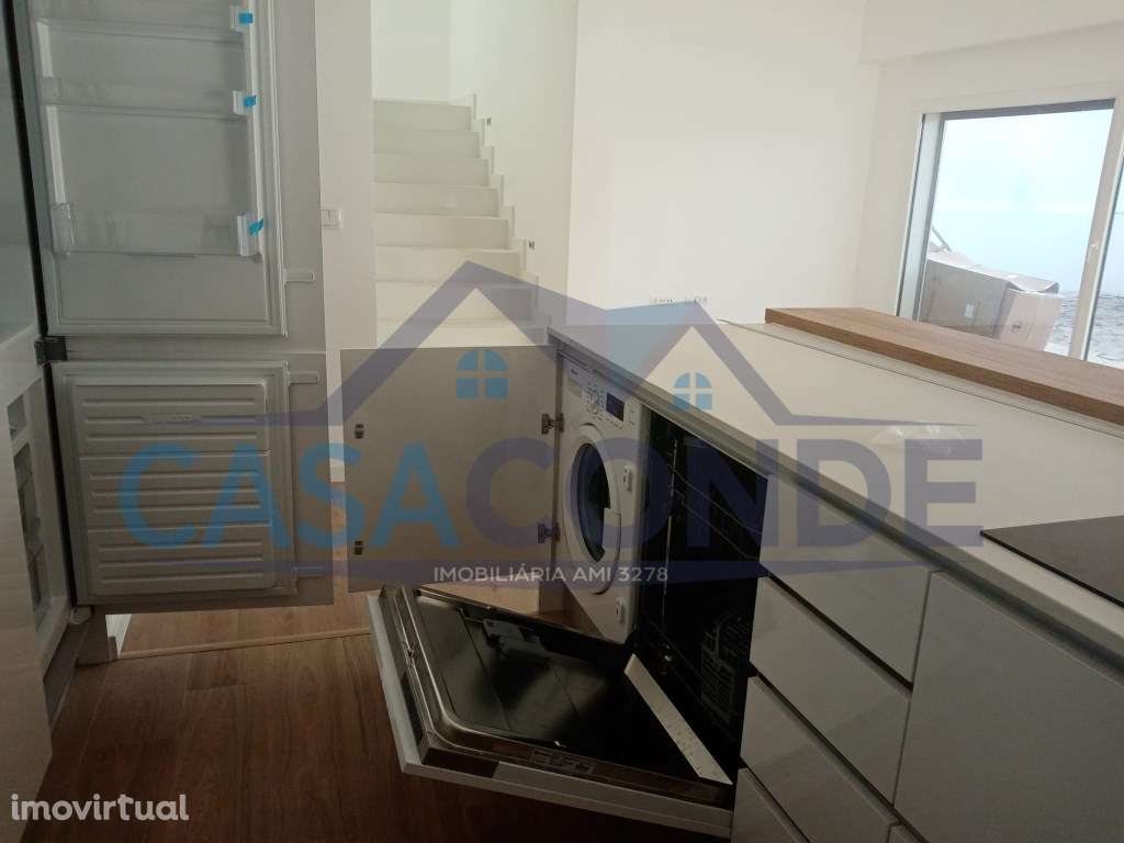 Moradia Isolada Duplex T4 C/Piscina - Grande imagem: 2/45