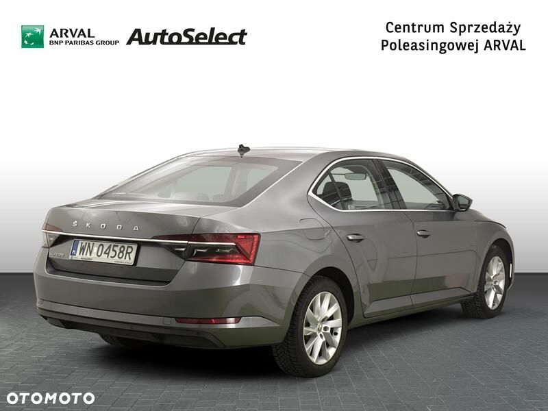 Skoda Superb 1.5 TSI Ambition DSG - 6