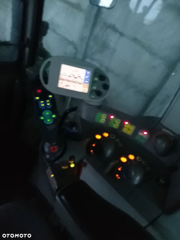 Fendt 718 vario TMS - 10