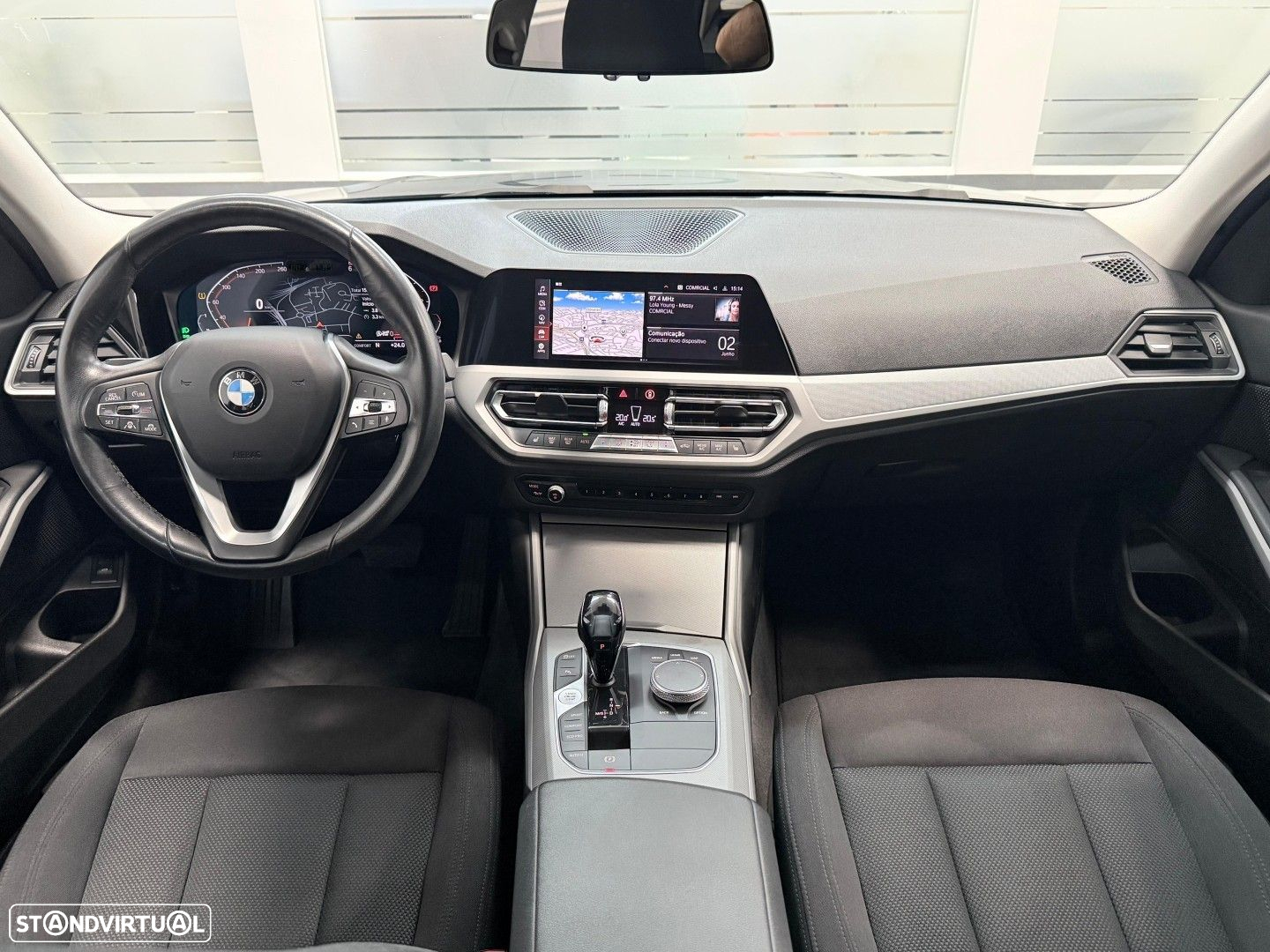 BMW 320 d Touring xDrive Line Sport Auto - 23