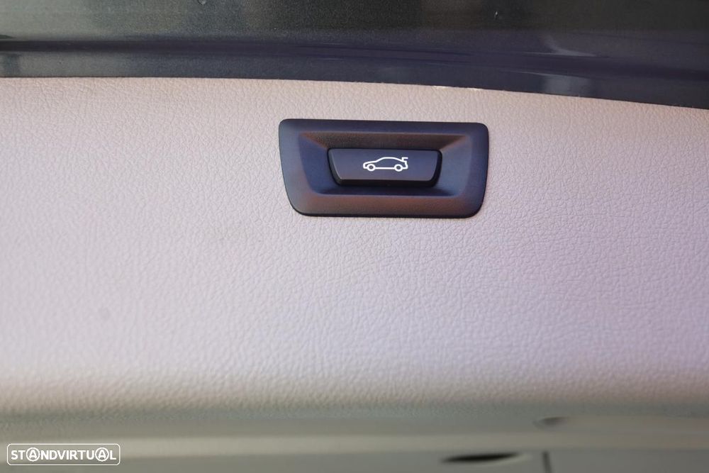 BMW 318 d Line Sport Auto - 21