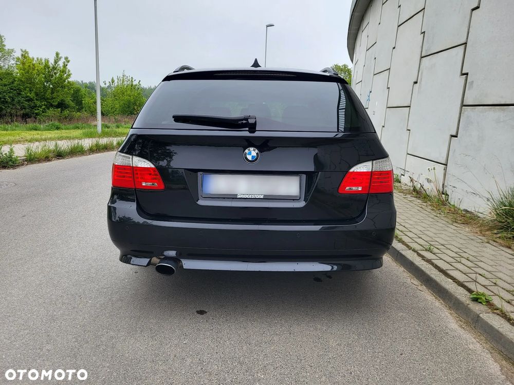 BMW Seria 5 520d - 5
