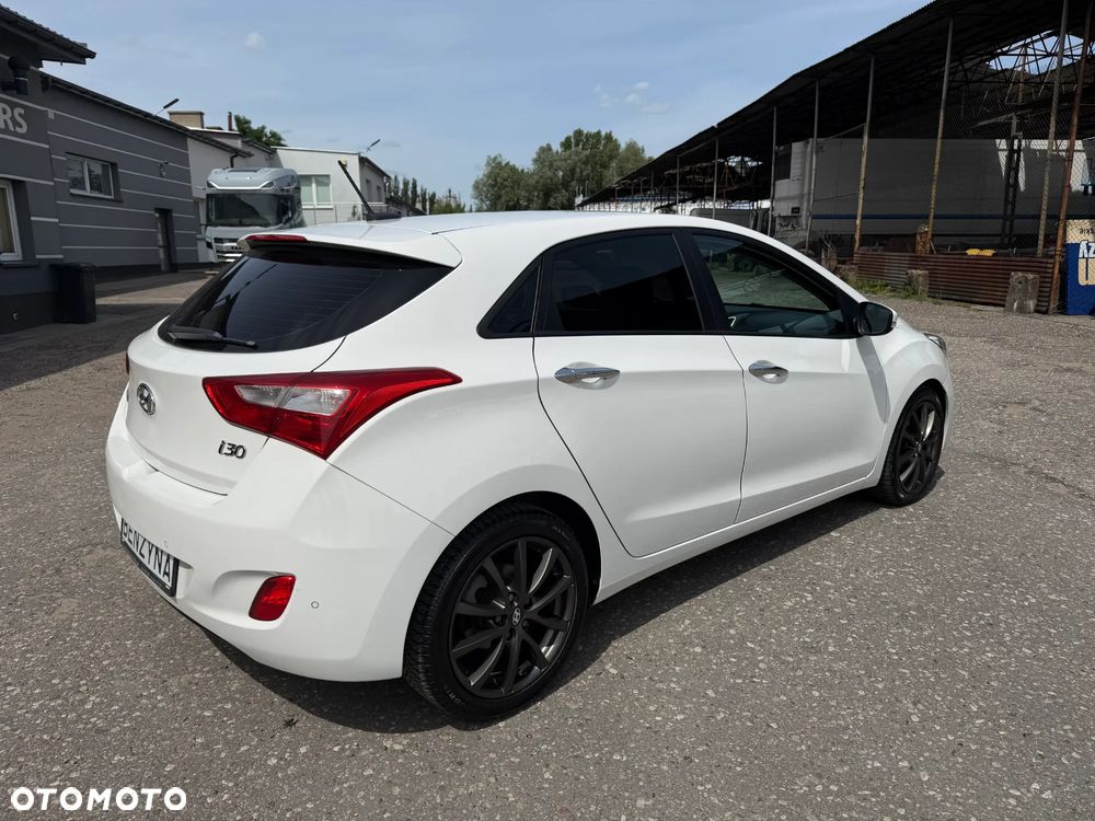 Hyundai i30 1.4 Comfort - 8