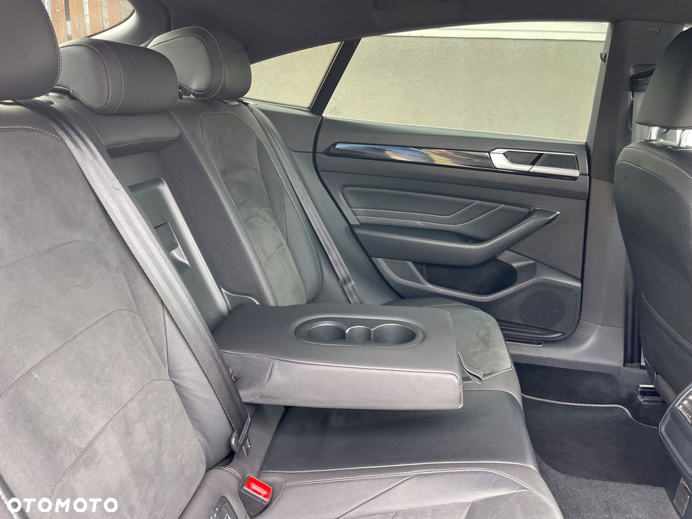 Volkswagen Arteon 2.0 TSI R-Line DSG - 26