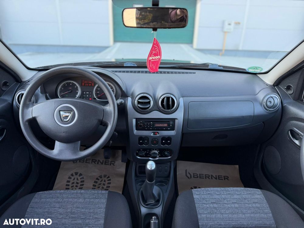 Dacia Duster dCi 110 FAP 4x2 Laureate - 8