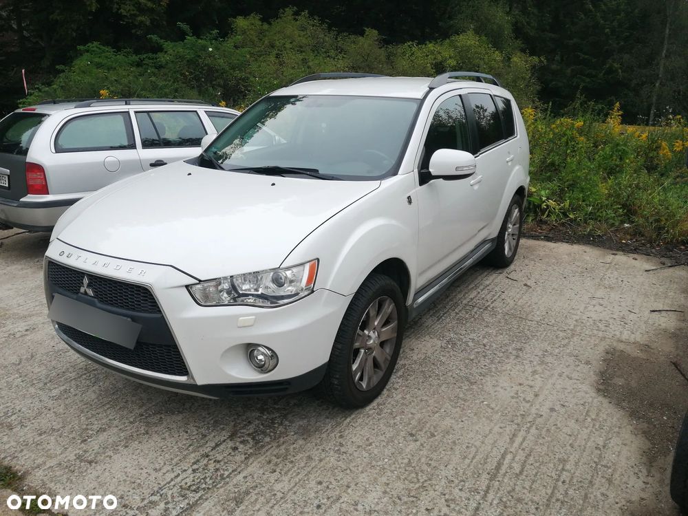 Mitsubishi Outlander 2.2 DID Instyle NAVI TC-SST - 1