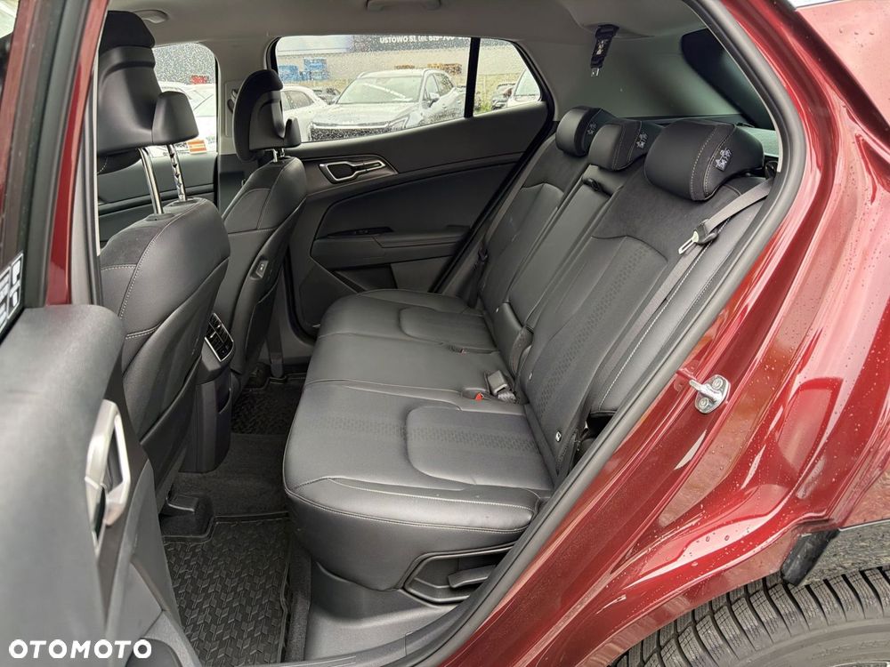 Kia Sportage 1.6 T-GDI HEV Business Line 2WD - 16