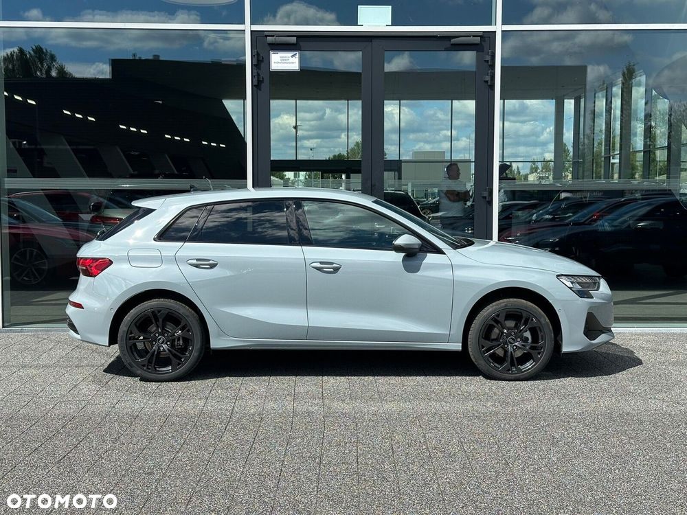 Audi A3 Sportback - 5