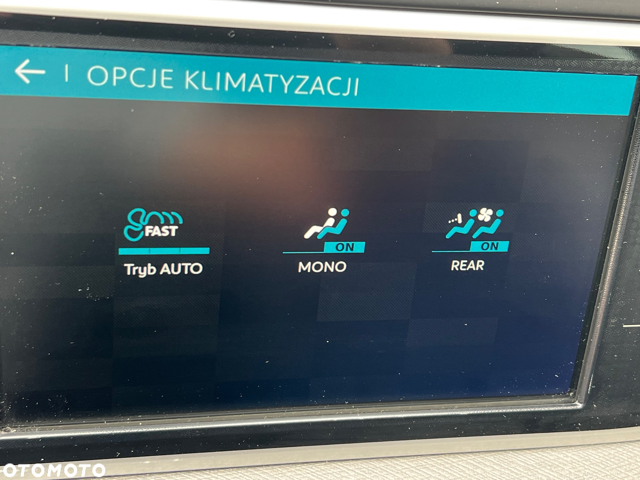 Citroën C4 Picasso PureTech 130 Stop&Start EAT6 SELECTION - 27