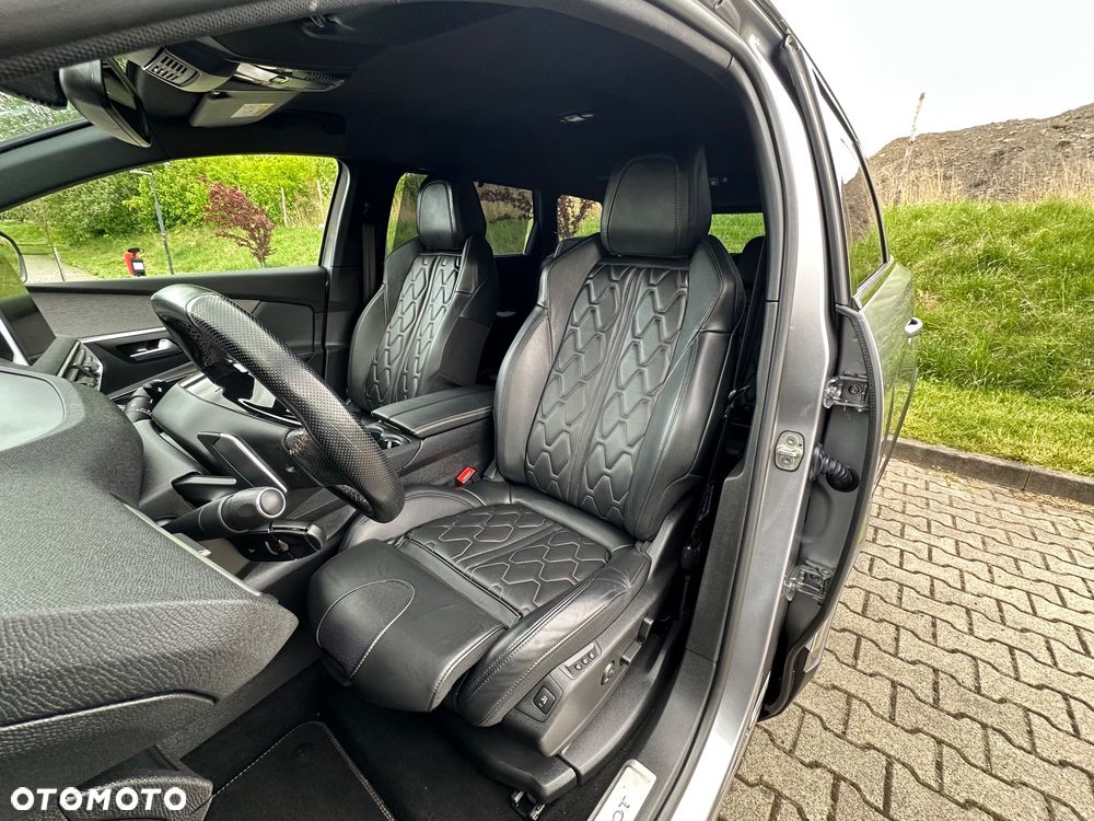 Peugeot 5008 BlueHDi 180 EAT8 GT - 29