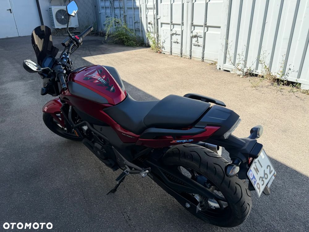Honda NC - 6