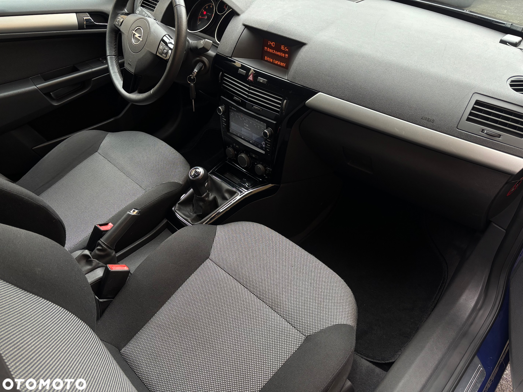 Opel Astra 1.4 - 7