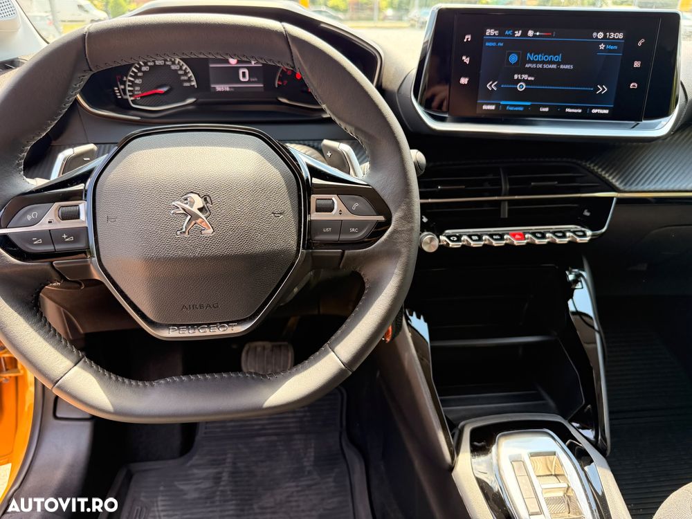 Peugeot 208 - 9