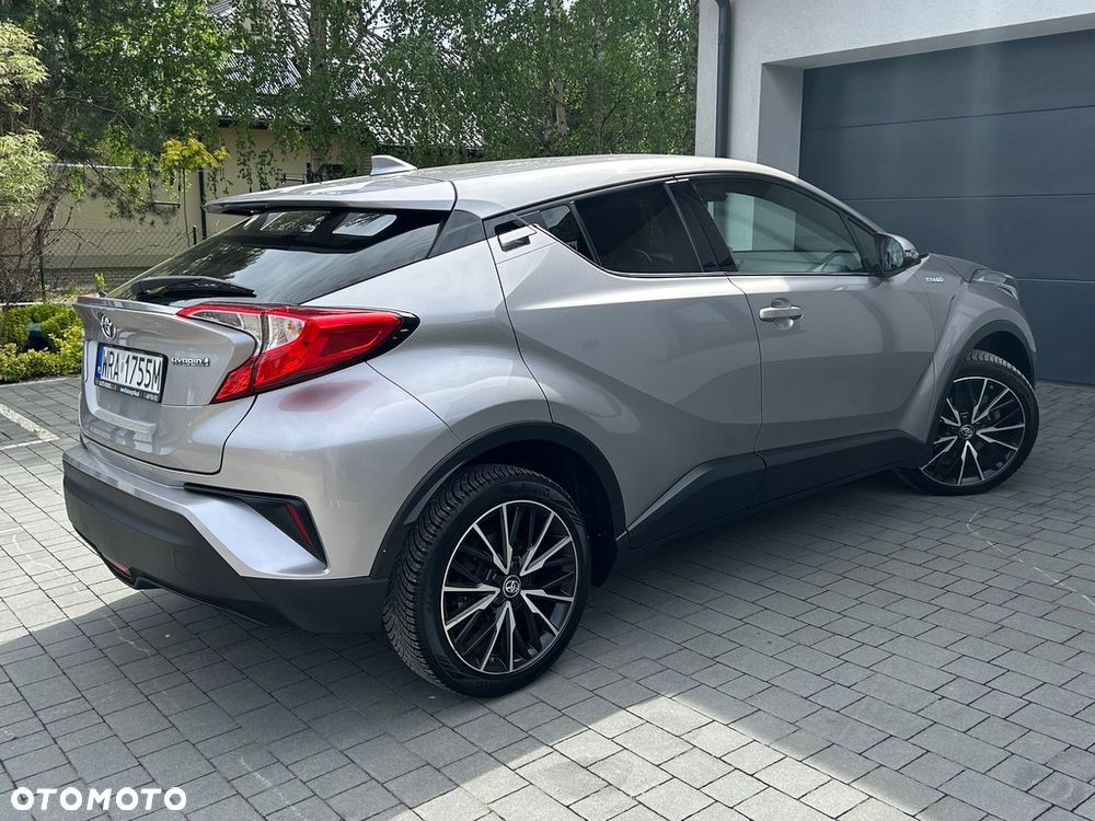 Toyota C-HR Business-Edition - 19