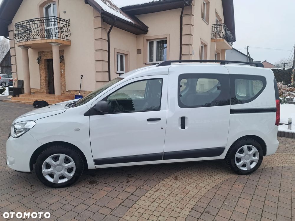 Dacia Dokker SCe 100 Essential - 2