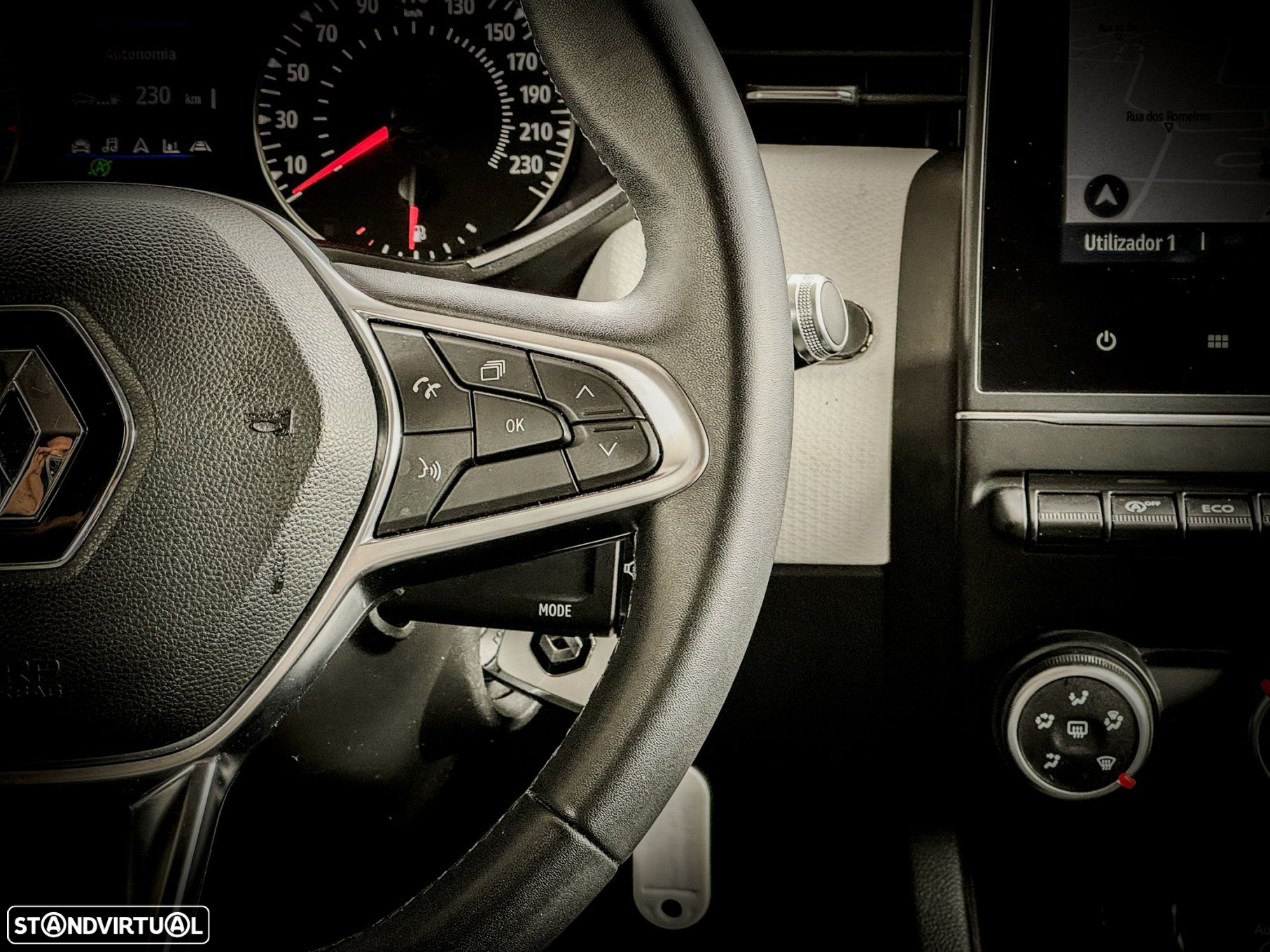 Renault Clio 1.0 TCe Limited Bi-Fuel - 10