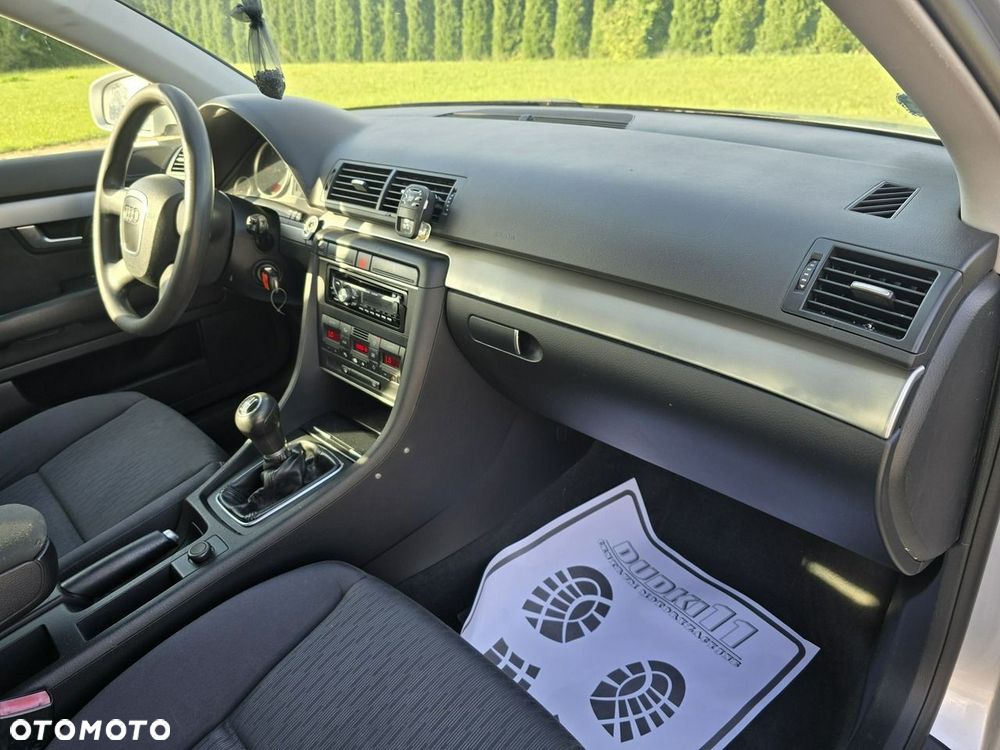 Audi A4 Limousine - 22