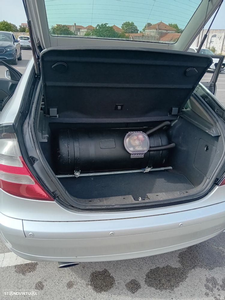 Mercedes-Benz C 200 Sport Coupé Kompressor Evolution - 11