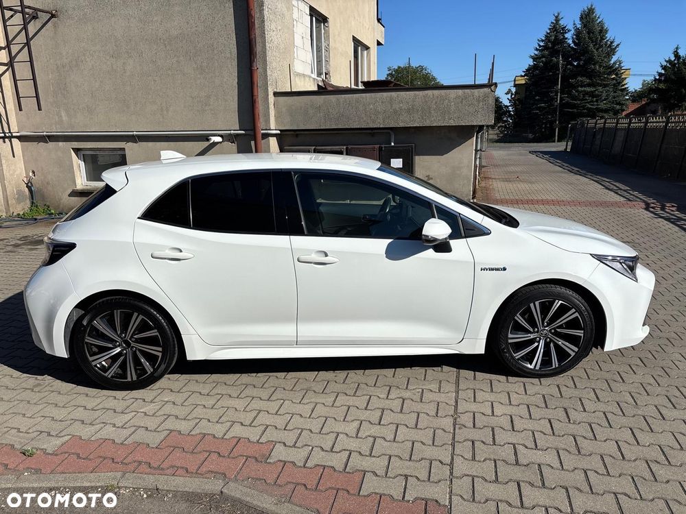 Toyota Corolla - 4