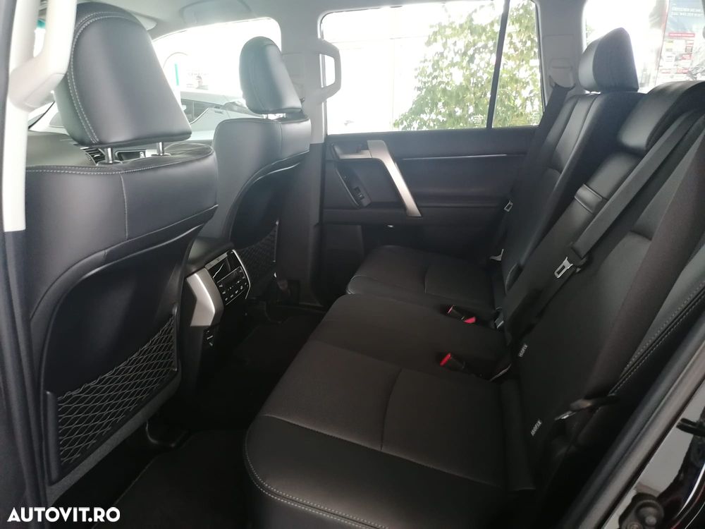 Toyota Land Cruiser 2.8 D-4D Automatik Executive - 9