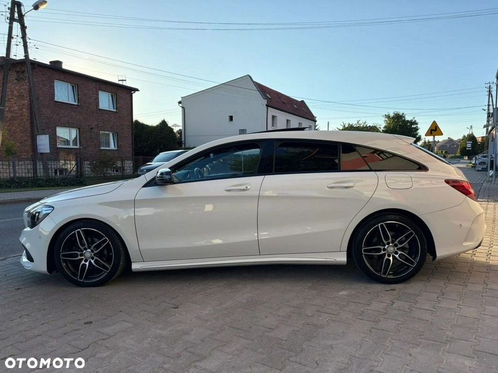 Mercedes-Benz CLA 200 7G-DCT AMG Line - 5