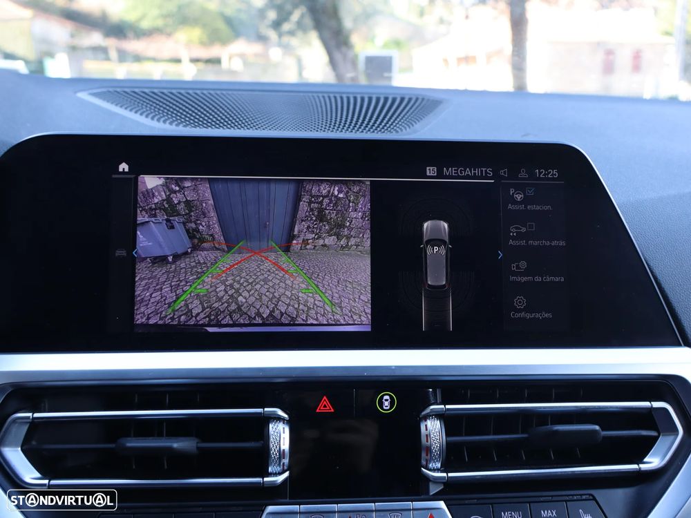 BMW 330 e Pack M Auto - 34