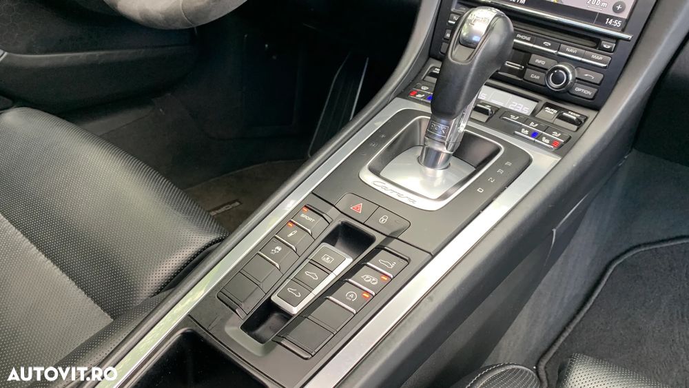 Porsche 911 - 26