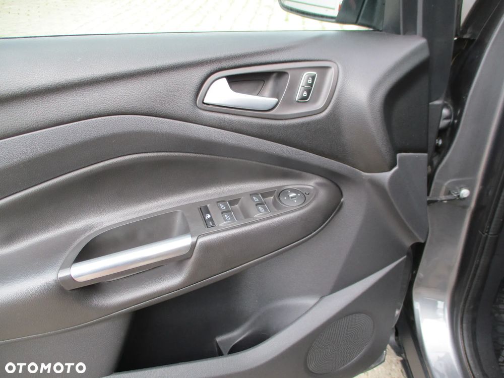 Ford Kuga 2.0 TDCi 4WD Titanium Plus - 13
