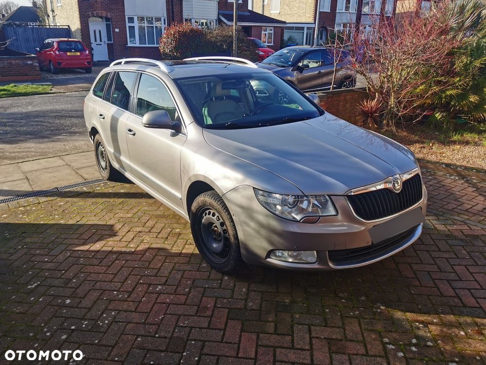 Skoda Superb - 1