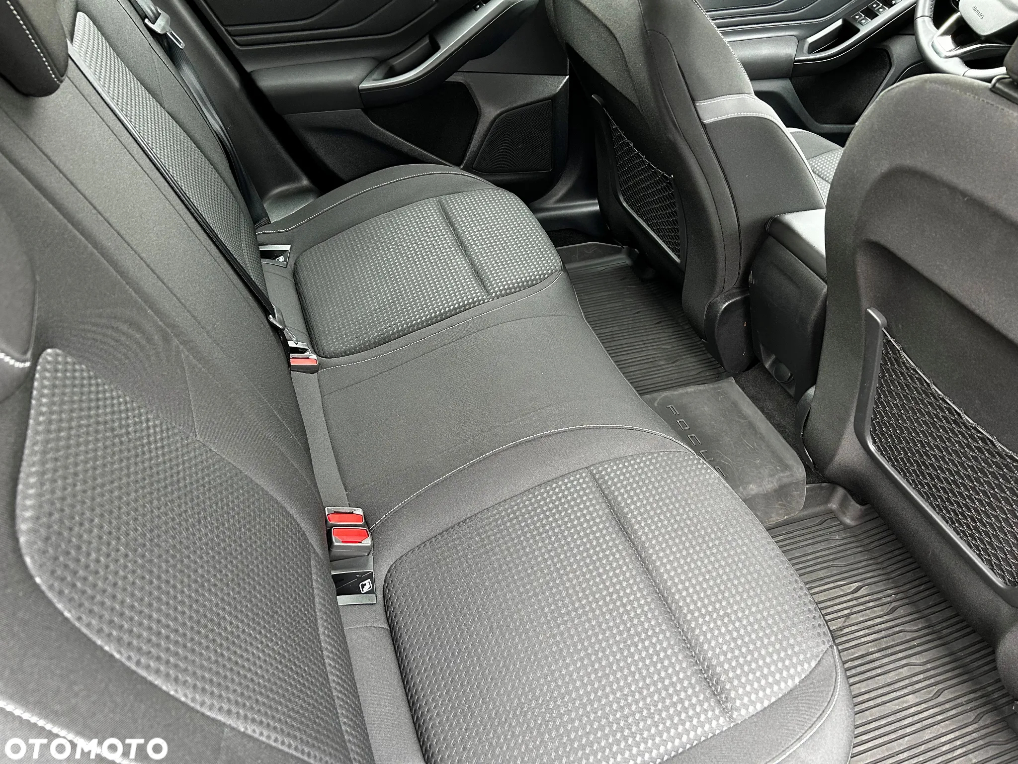 Ford Focus 1.0 EcoBoost Connected - 21