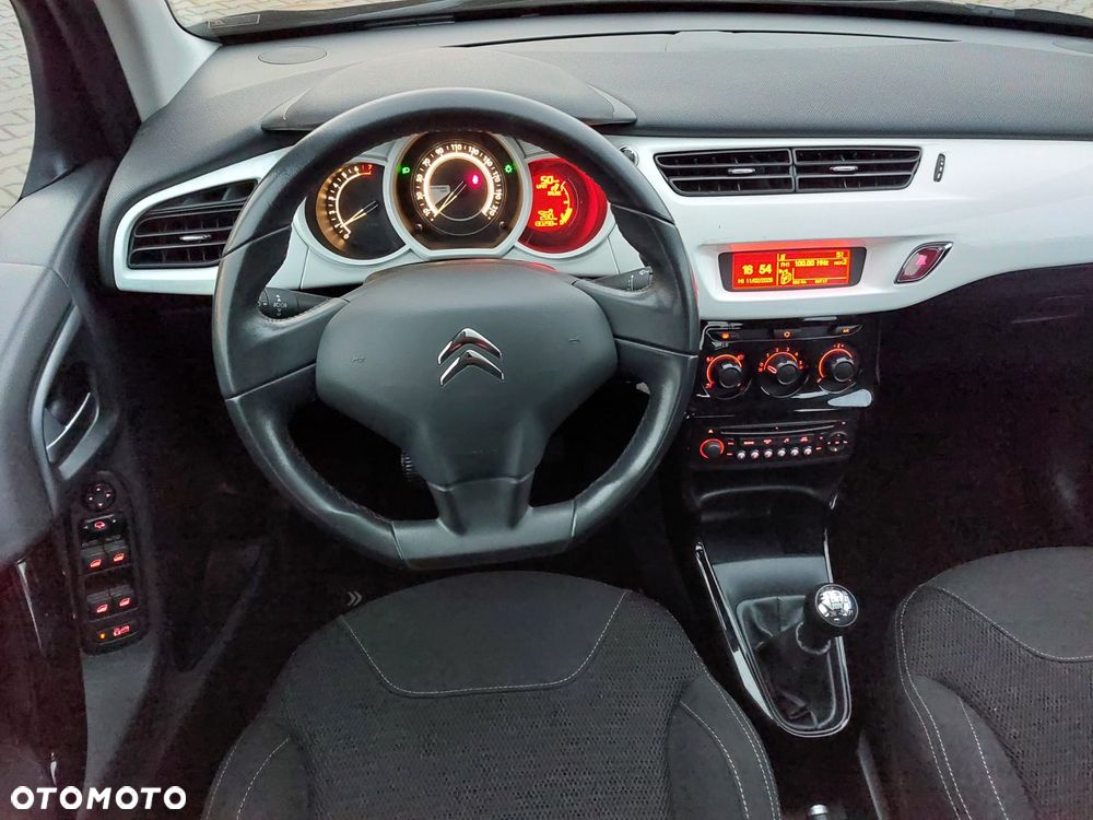 Citroën C3 Pure Tech (VTi) 82 Exclusive - 13