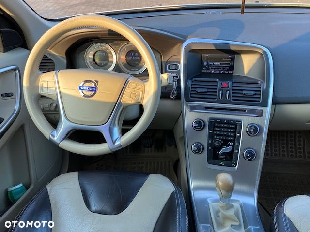 Volvo XC 60 - 10