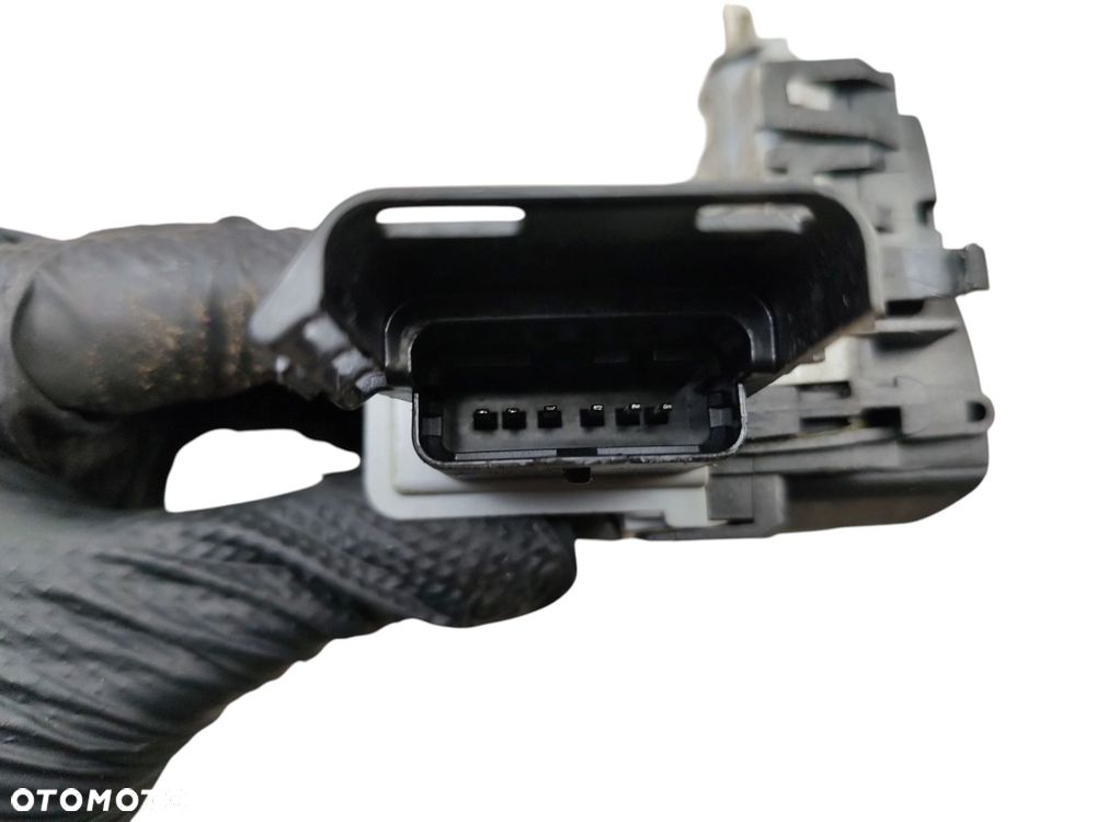 ZAMEK DRZWI LEWY PRZÓD PEUGEOT 308 I T7 (2007-2011) 2.0 HDI 140KM - 2