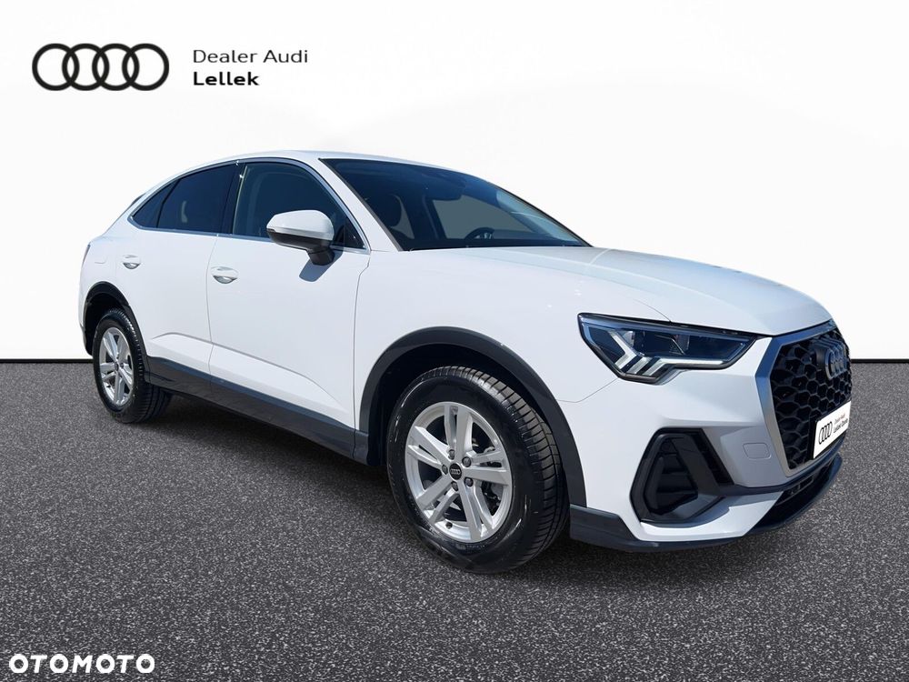 Audi Q3 Sportback - 4