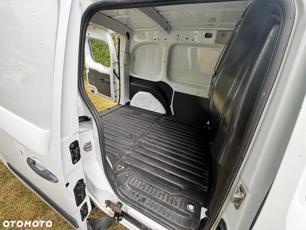 Nissan NV200 - 8