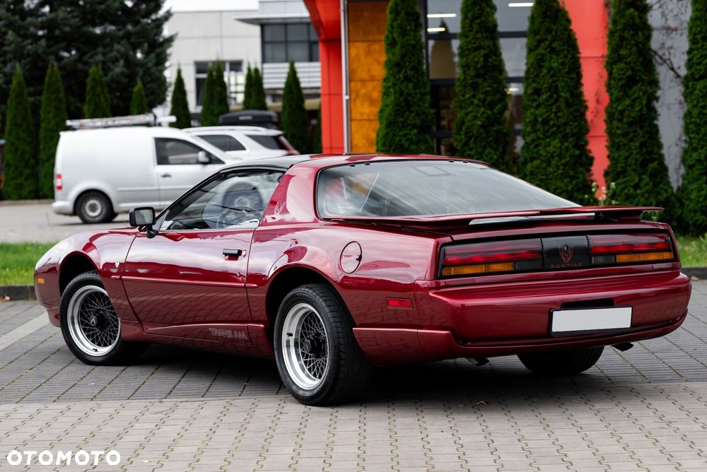 Pontiac Firebird - 13