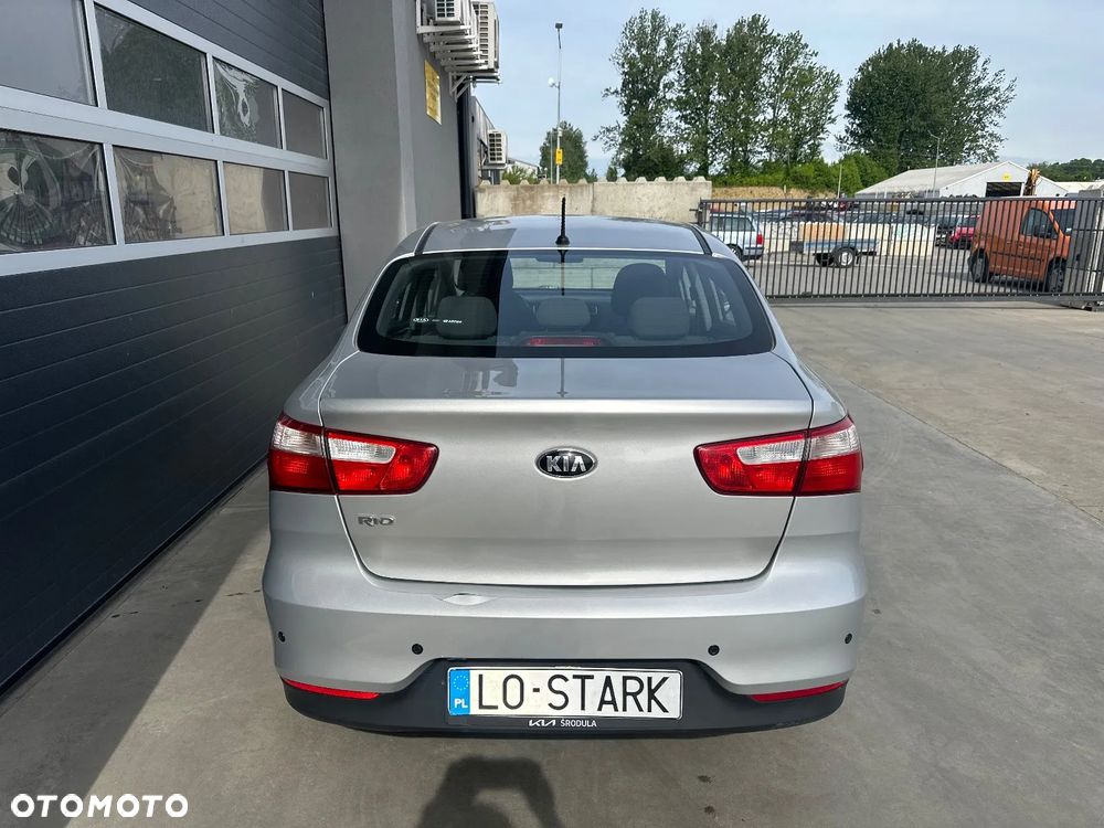 Kia Rio 1.2 M - 2