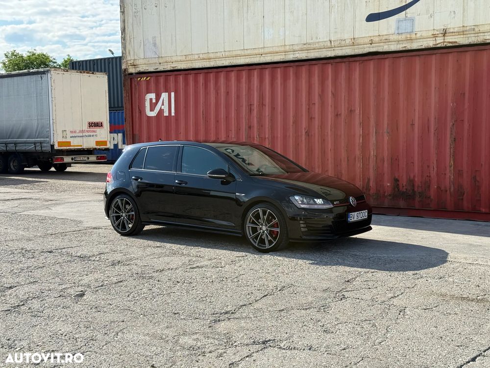 Volkswagen Golf 2.0 TSI BMT DSG GTI - 8