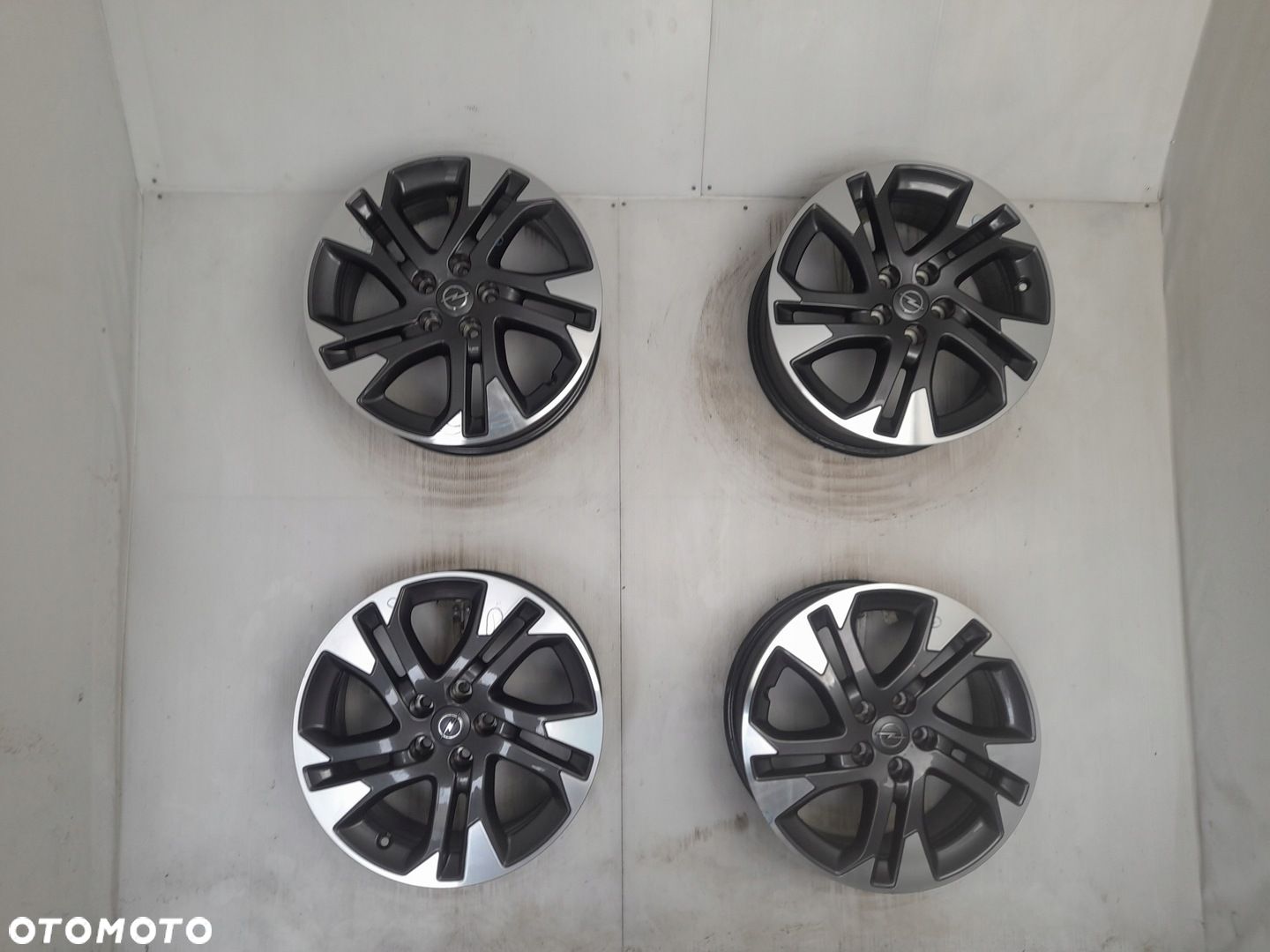 Felgi aluminiowe Opel OE 9833355980 7.0" x 17" 5x108 ET46 - 1